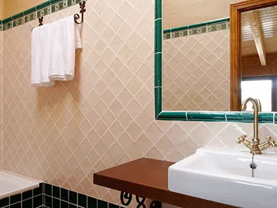 Baño, Las Amapolas